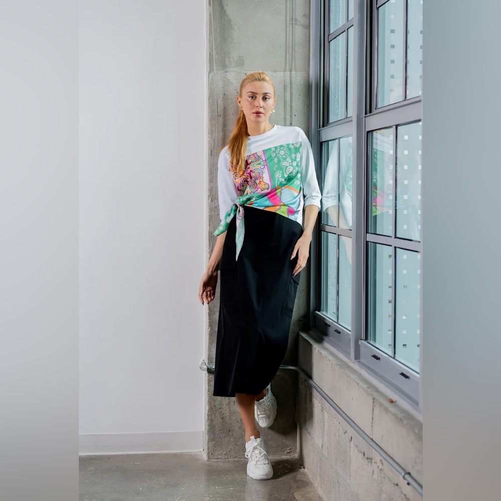 LUÚM Sandra T-Shirt